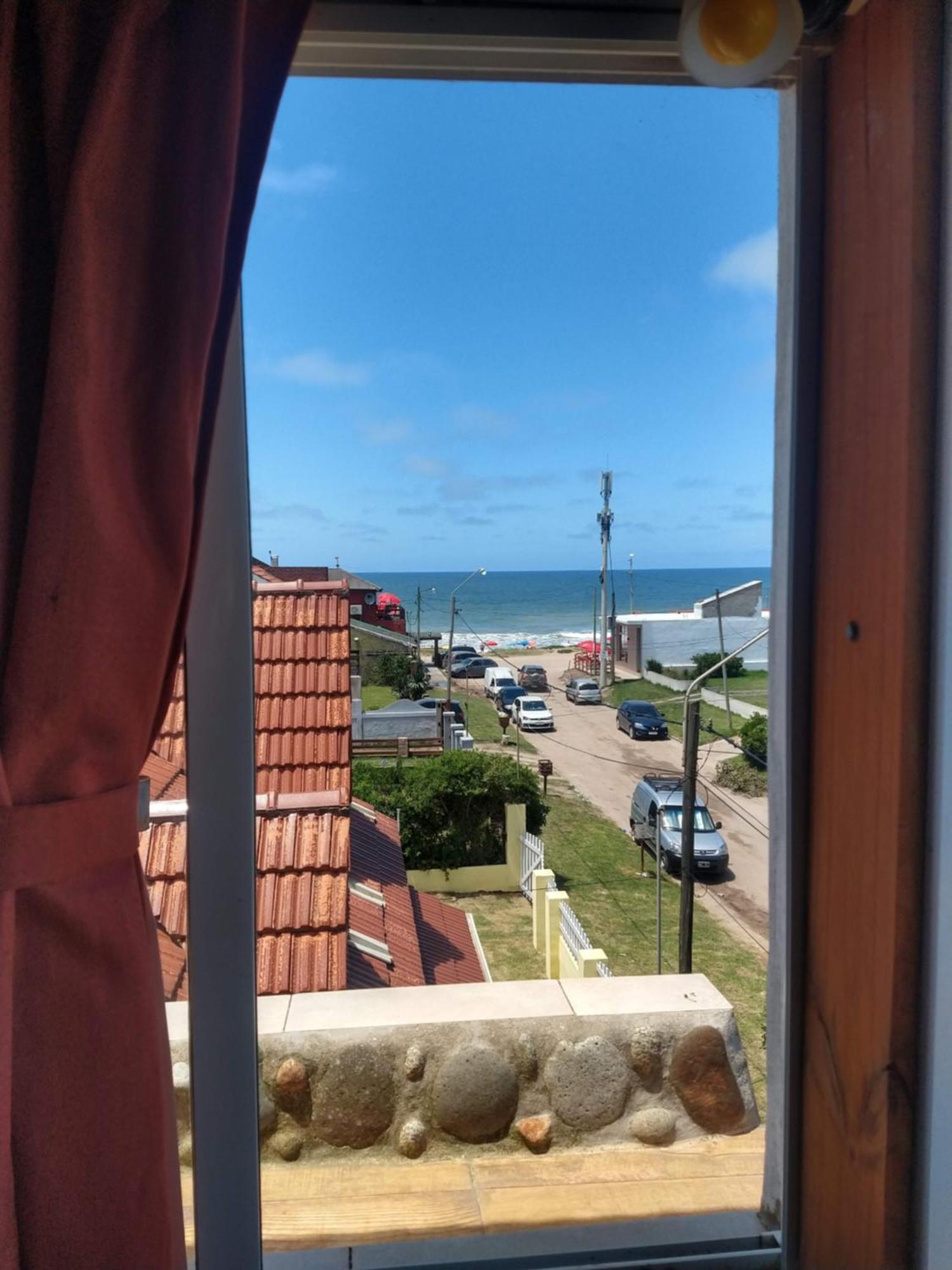 Piolon-piolon Santa Clara del Mar